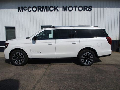 New 2026 Ford Expedition Max Platinum AWD/4WD image 1