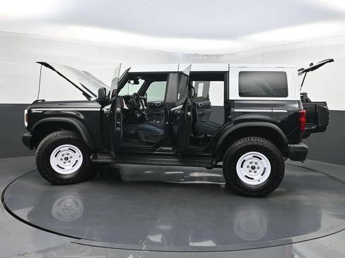 Used 2025 Ford Bronco Heritage Edition AWD/4WD image 38