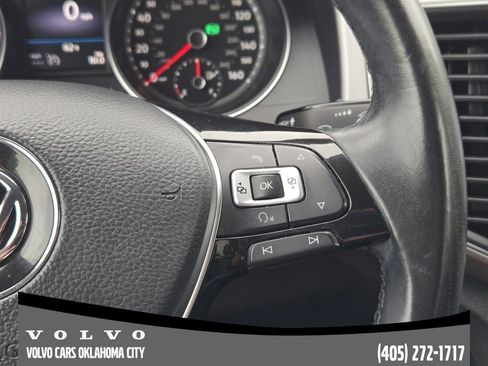 Used 2018 Volkswagen Atlas SE AWD/4WD image 28