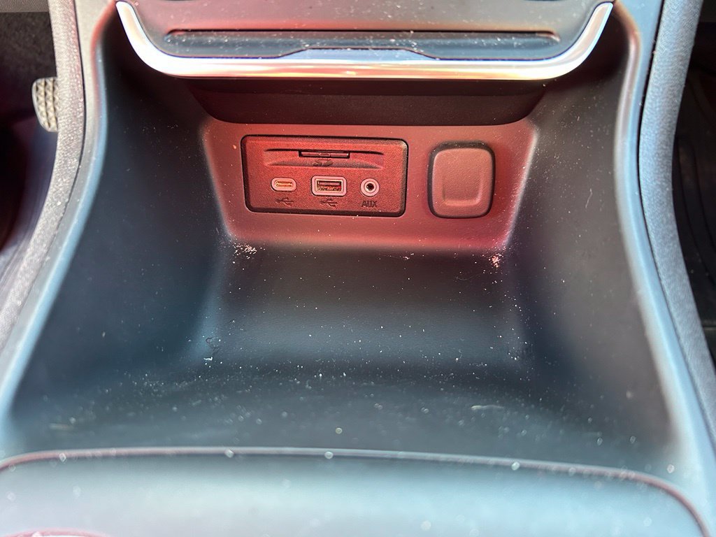 Used 2020 GMC Terrain SLE w/ Driver Convenience Package AWD/4WD image 32