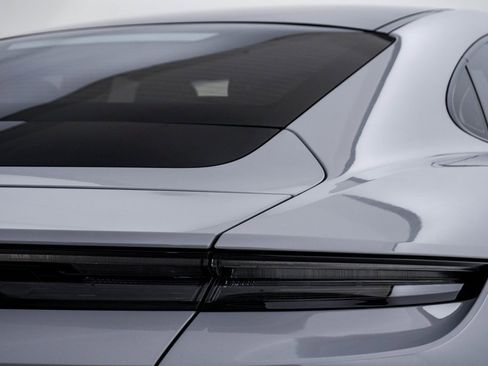 Used 2021 Porsche Taycan Turbo S image 13