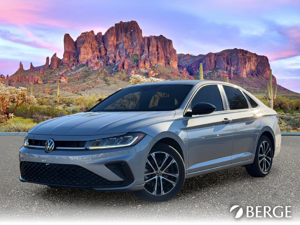 Used 2025 Volkswagen Jetta Sport FWD image 2