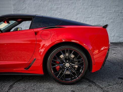 Used 2016 Chevrolet Corvette Z06 w/ 3LZ Preferred Equipment Group image 10