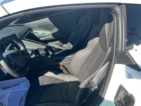 Used 2025 Chevrolet Corvette Z06 image 17