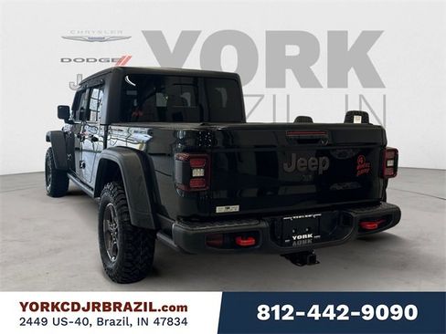 Used 2021 Jeep Gladiator Rubicon image 3
