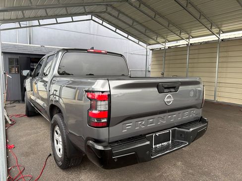 Used 2022 Nissan Frontier S w/ Technology Package image 7