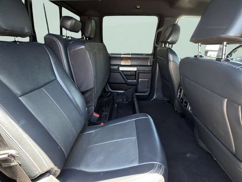 Used 2022 Ford F350 Lariat w/ Lariat Value Package AWD/4WD image 14