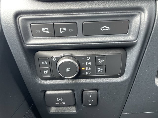 Used 2022 Ford F150 XLT w/ Equipment Group 302A High AWD/4WD image 35