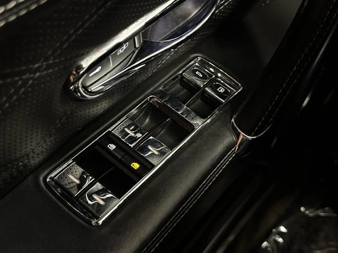 Used 2014 Bentley Flying Spur W12 AWD/4WD image 34