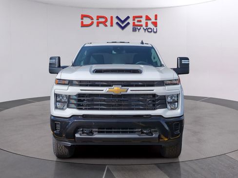 New 2026 Chevrolet Silverado 2500 Custom w/ Custom Value Package image 9