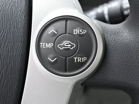 Used 2012 Toyota Prius Three w/ Solar Roof Pkg image 17