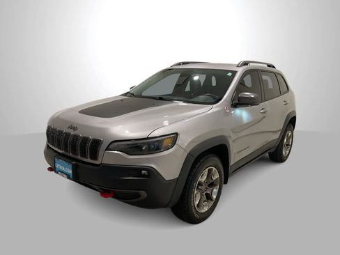 Used 2019 Jeep Cherokee Trailhawk w/ Cold Weather Group image 1