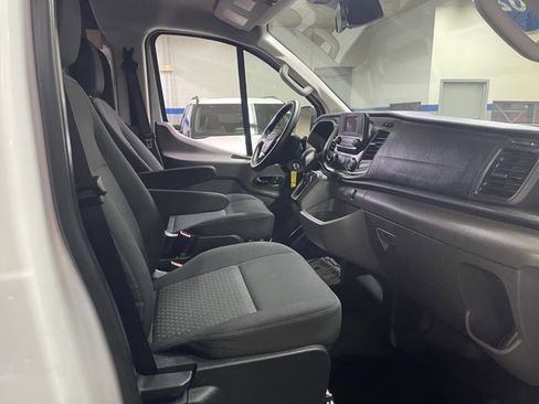 Certified 2023 Ford Transit 250 Low Roof w/ Exterior Upgrade Package image 5