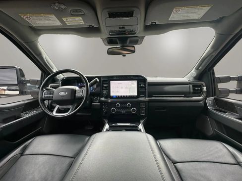 Used 2023 Ford F250 Lariat w/ Lariat Ultimate Package AWD/4WD image 20