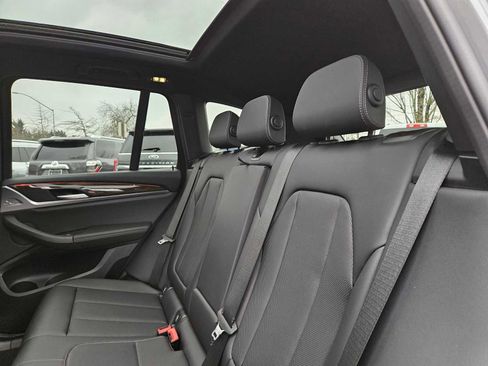 Used 2024 BMW X3 xDrive30i image 21