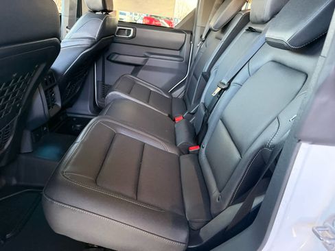 New 2025 Ford Bronco Big Bend w/ Black Diamond Package image 5