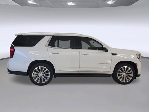 Used 2021 GMC Yukon Denali w/ Denali Ultimate Package RWD image 6