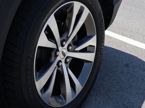 Used 2020 Ford Explorer Platinum AWD/4WD image 60
