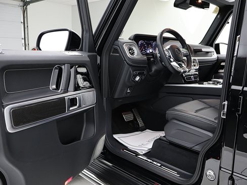 Used 2024 Mercedes-Benz G 63 AMG 4MATIC image 39