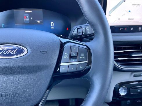 Used 2023 Ford Escape SE w/ PHEV Premium Package image 23