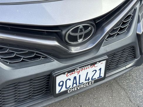 Used 2022 Toyota Camry SE w/ Convenience Package image 25