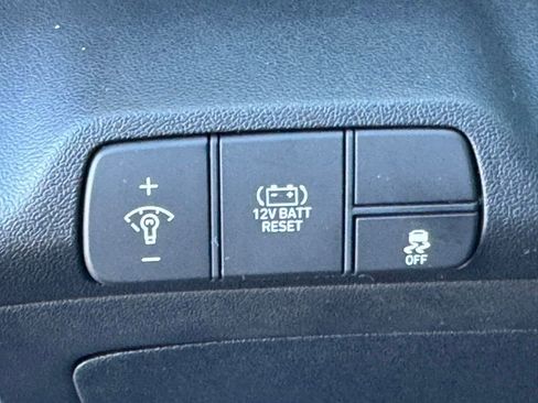 New 2026 Hyundai Elantra Blue image 30