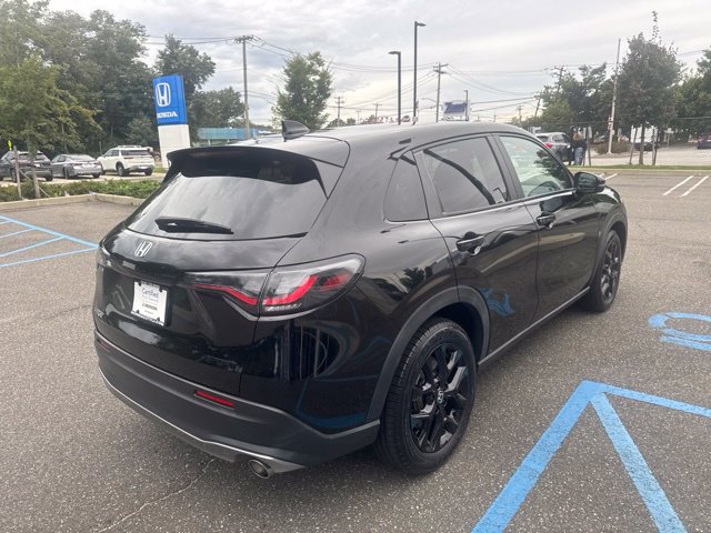 Used 2024 Honda HR-V Sport image 8