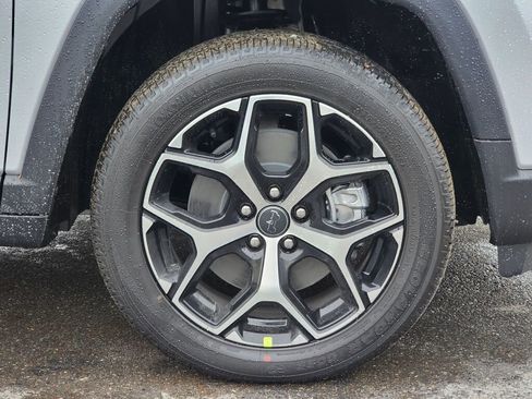 New 2026 Jeep Compass Limited image 10