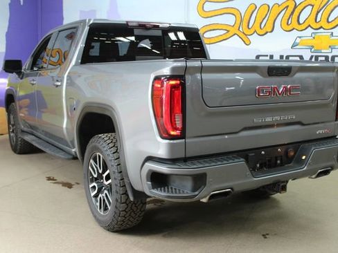 Used 2022 GMC Sierra 1500 AT4 w/ AT4 Premium Package AWD/4WD image 6