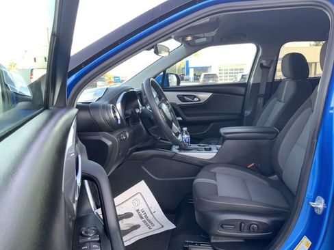 Used 2025 Chevrolet Blazer LT image 15