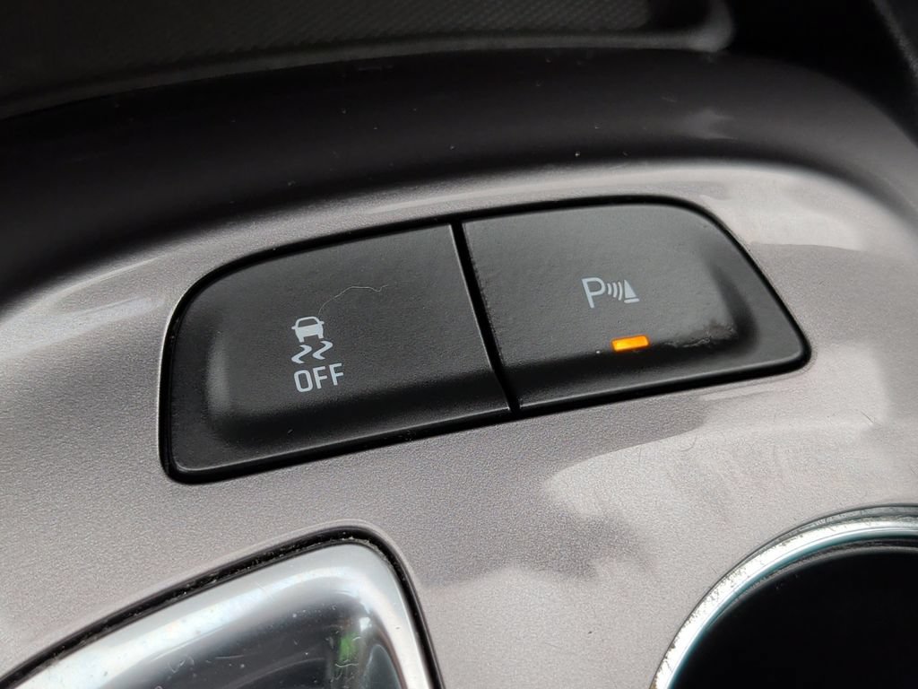Used 2024 Chevrolet Malibu LT FWD image 46
