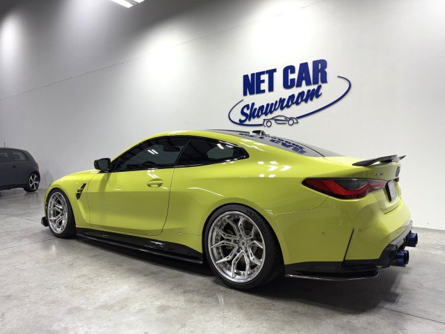 Used 2024 BMW M4 xDrive Competition w/ M Carbon Exterior Package AWD/4WD image 13