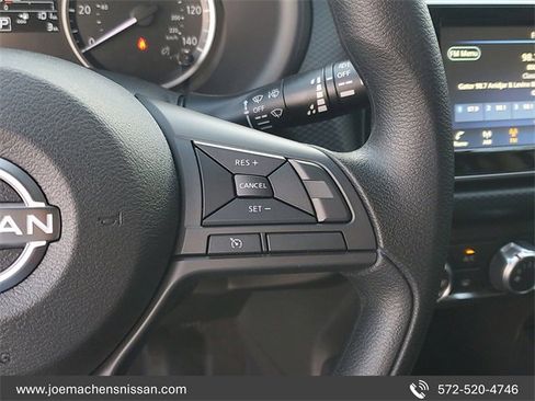 New 2025 Nissan Kicks Play S image 17