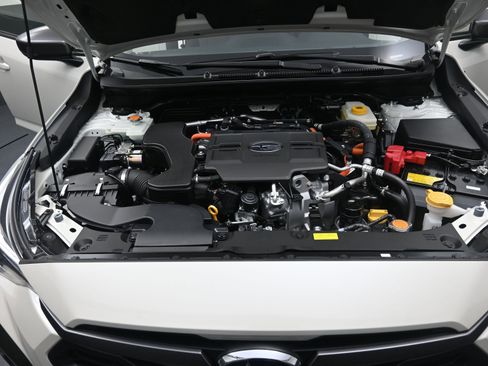 New 2026 Subaru Crosstrek 2.5i Limited AWD/4WD image 16