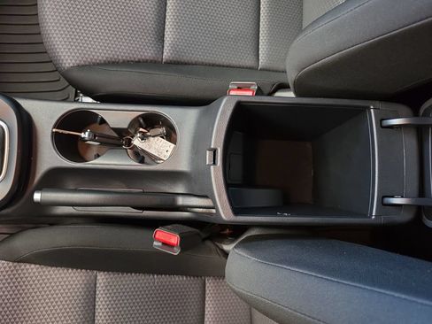 Certified 2024 Kia Soul LX FWD image 33