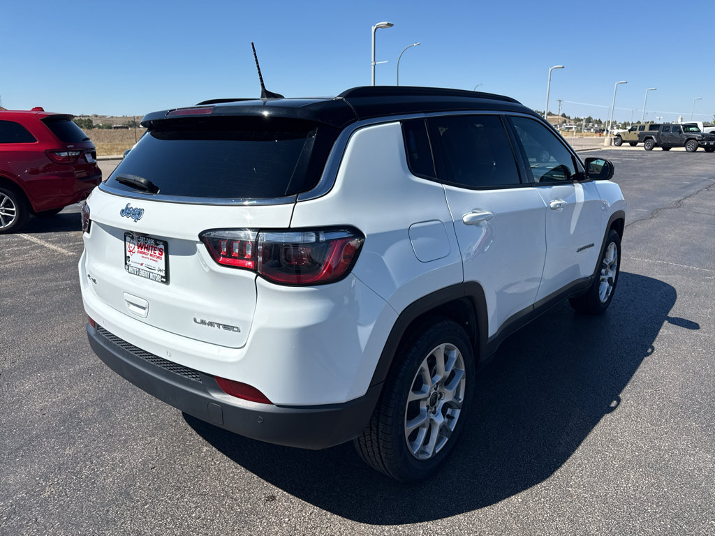 Certified 2025 Jeep Compass Limited AWD/4WD image 5