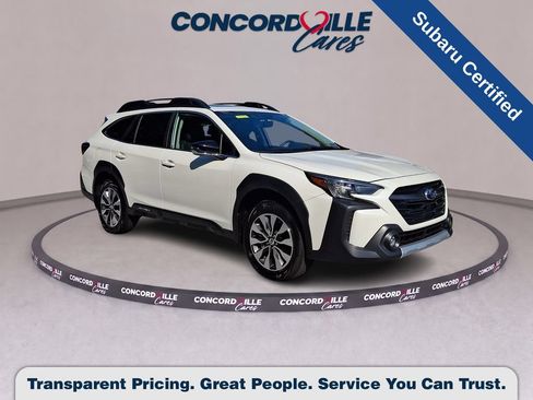 Certified 2025 Subaru Outback Limited AWD/4WD image 1