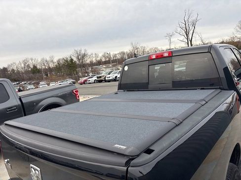 Used 2018 RAM 1500 Big Horn image 6