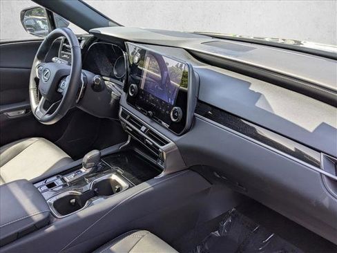 Used 2024 Lexus RX 350 FWD w/ Technology Package image 21