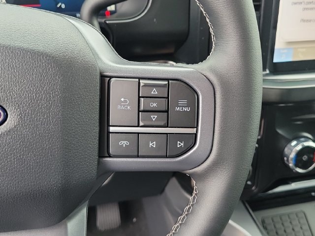 New 2027 Ford F250 Lariat w/ Lariat Premium Package AWD/4WD image 23