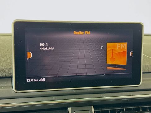 Used 2019 Audi A4 2.0T allroad Premium Plus w/ Premium Plus Package AWD/4WD image 32