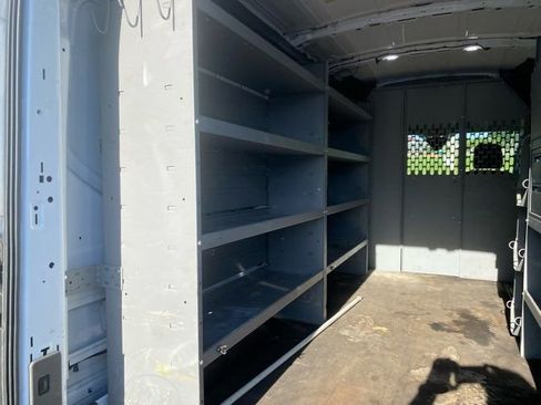 Used 2023 Ford Transit 250 Medium Roof AWD image 21