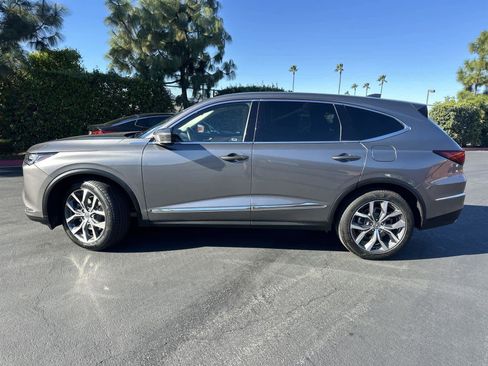 Certified 2023 Acura MDX FWD w/ Technology Package image 3