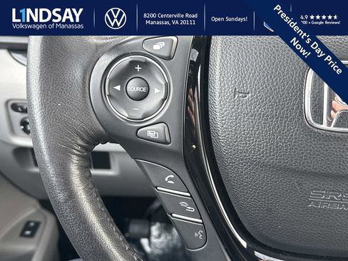 Used 2018 Honda Pilot Touring image 21