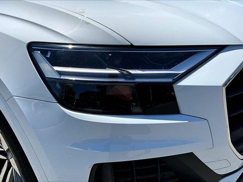Used 2019 Audi Q8 Premium Plus w/ Premium Plus AWD/4WD image 31