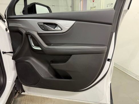 Certified 2024 Chevrolet Blazer LT w/ Midnight/Sport Edition image 25