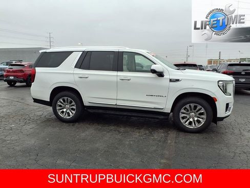 Used 2024 GMC Yukon Denali image 2