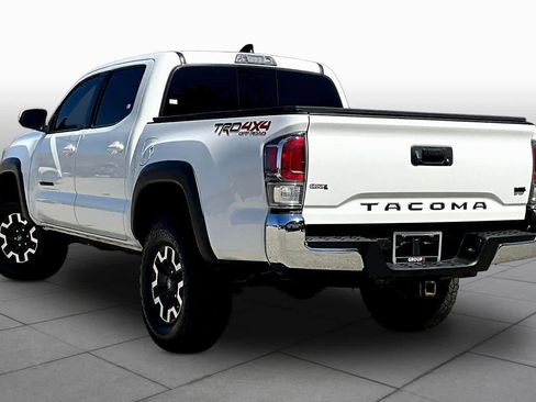 Used 2023 Toyota Tacoma TRD Off-Road AWD/4WD image 12