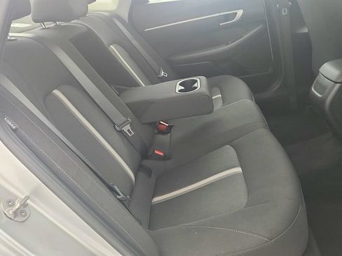 Used 2025 Hyundai Sonata SEL FWD image 27