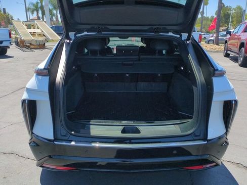 Used 2025 Cadillac Lyriq Luxury w/ LPO, Floor Liner Package AWD/4WD image 26